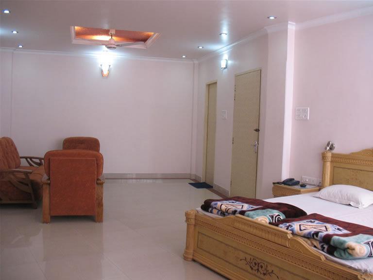 Hotel Rest Inn 勒克瑙 外观 照片