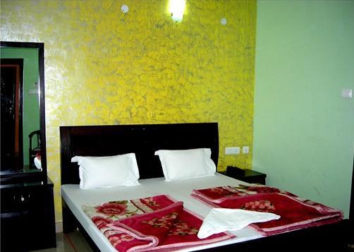 Hotel Rest Inn 勒克瑙 外观 照片